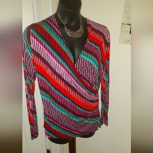 Womens multicolor v neck shirt